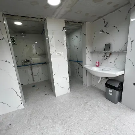 Villa Chateau Sukaj Ljaknasi