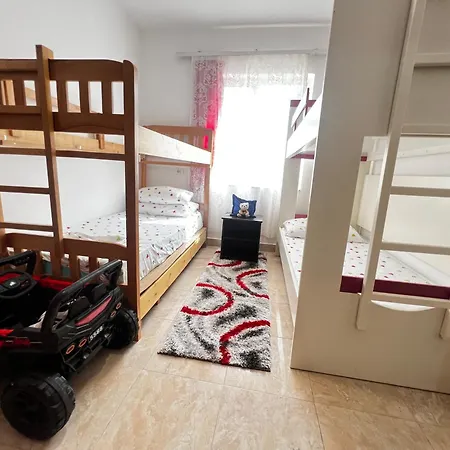 Chateau Sukaj Vila Ljaknasi